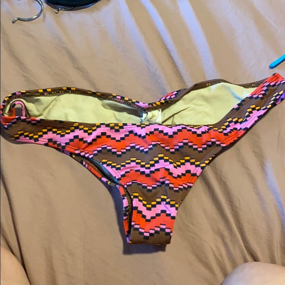 Tyler Rose bikini bottoms